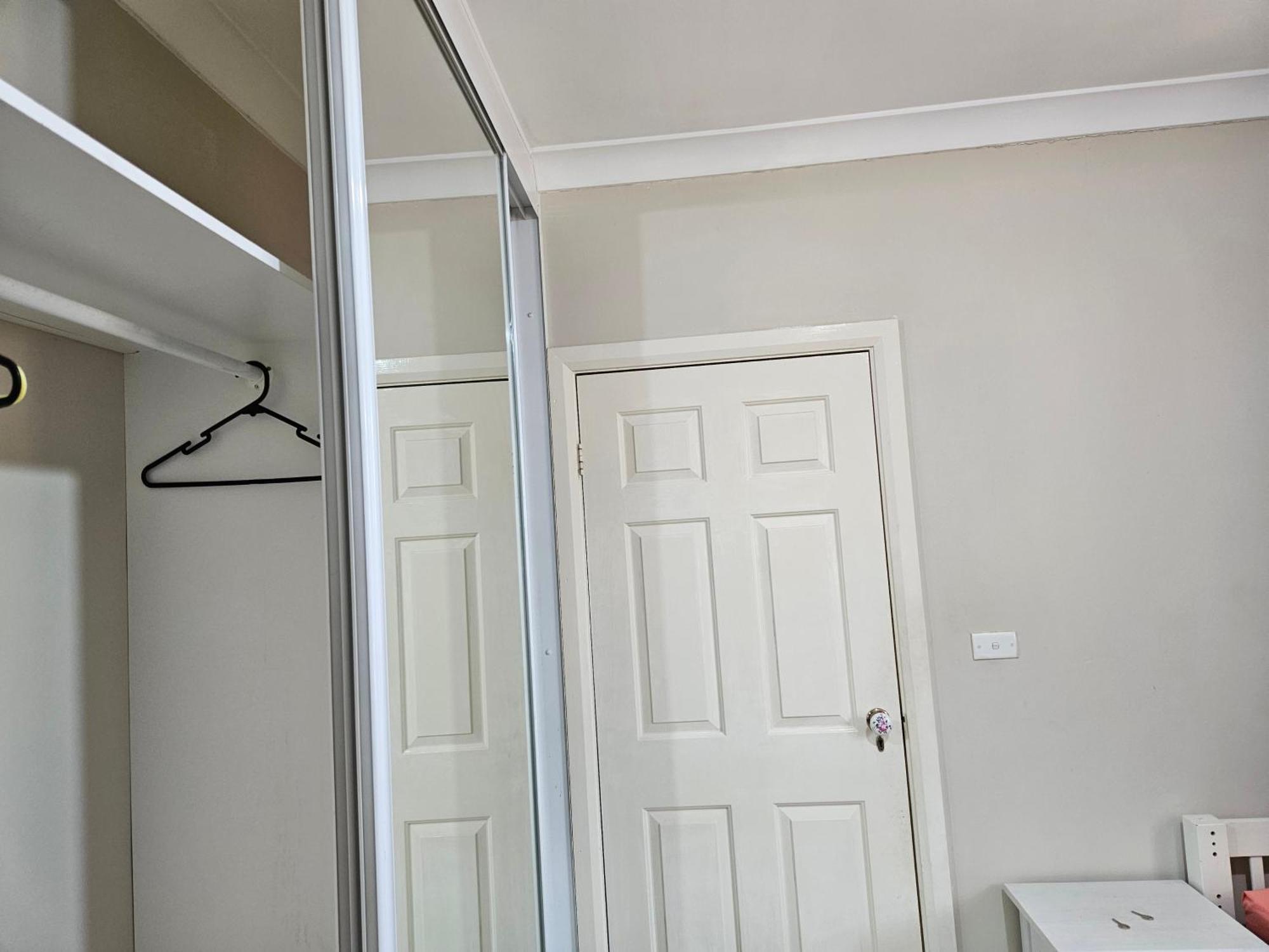 Guest house Chatswood Gardens Sydney